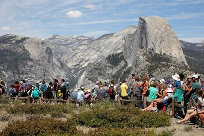 Yosemite rangers bust outlaw jumpers off El Cap — zero tolerance, shutdown or not