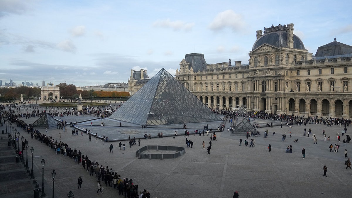 Louvre museum