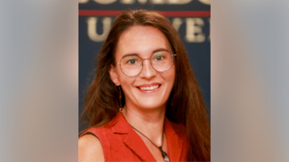 Erica Anderson's Columbus State University faculty picture.