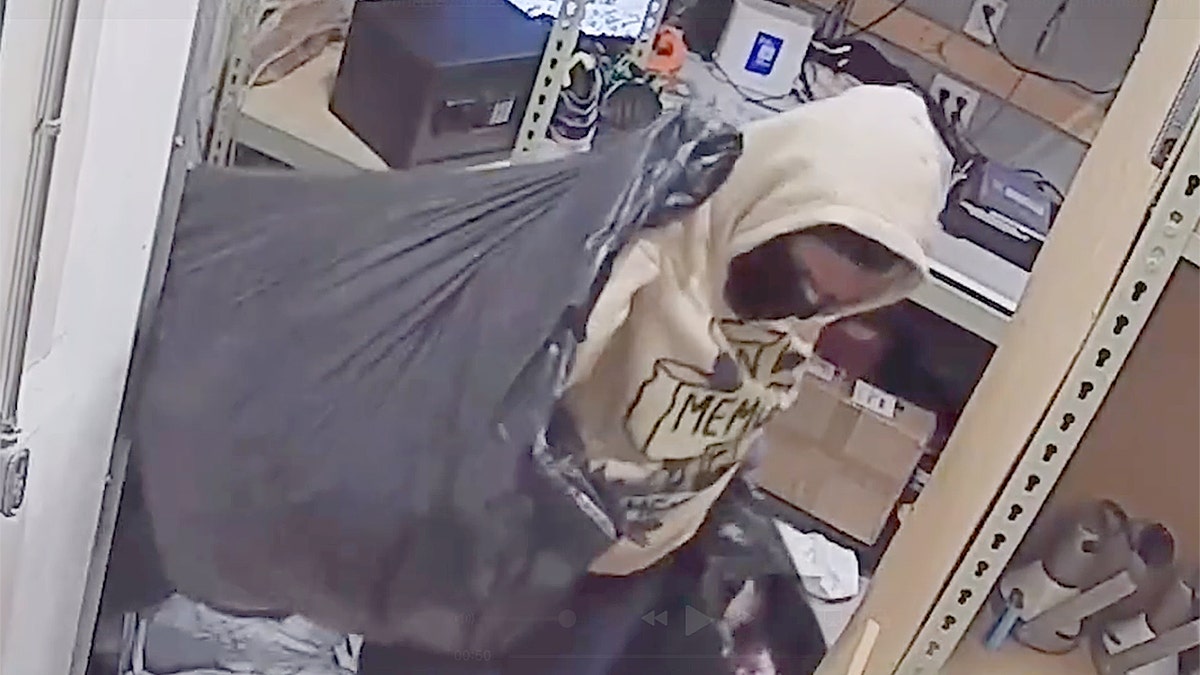 FL mall suspect closeup of face