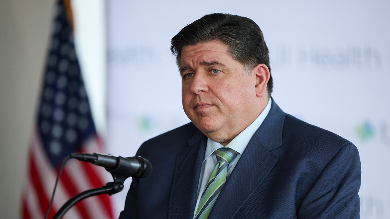 FNC’s Bret Baier challenges Pritzker for denying Chicago has the highest murder rate of largest US cities