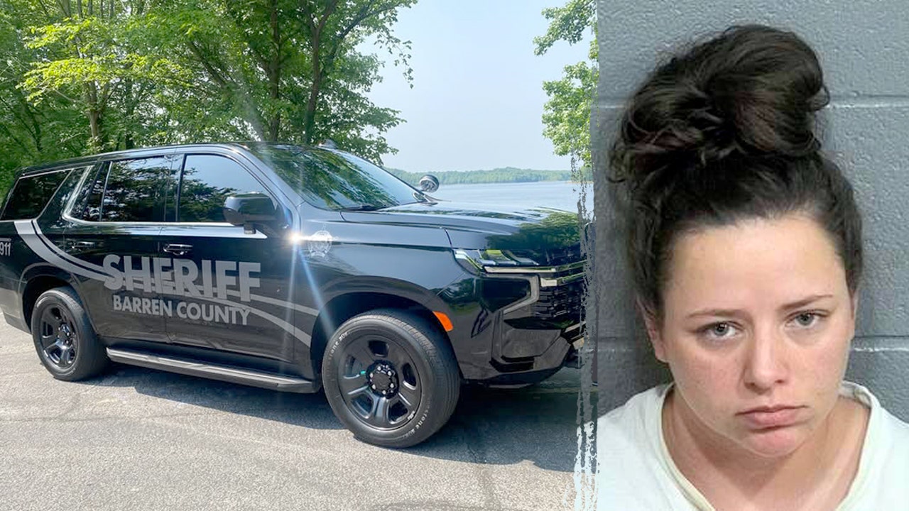 Kentucky teacher accused of exposing herself to student during shower video chat to arrange sex