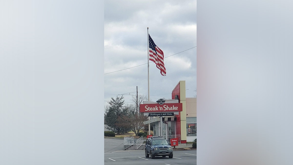 Flag waving outside Steak 'n Shake
