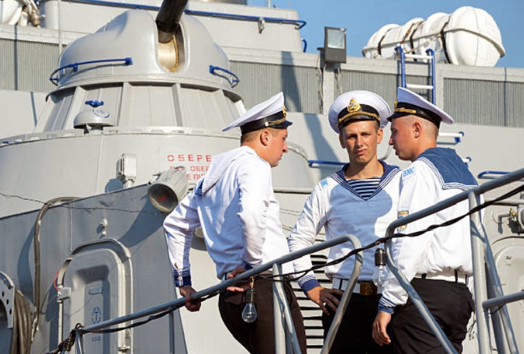 Zelensky Orders Deployment Of Naval Troops To Turkey And The UK