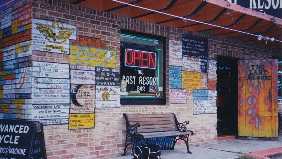 An outside shot of the Last Resort bar in Florida.