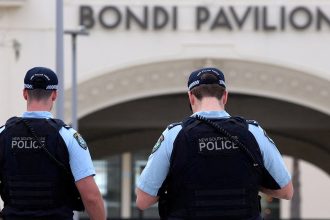 Australian authorities release 7 men detained over possible violent plot in wake of Bondi Beach shooting