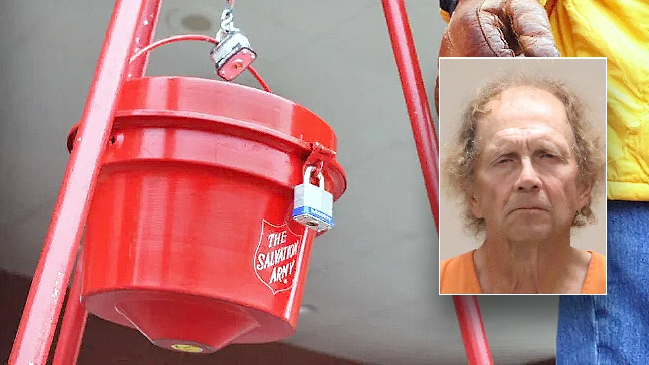 Florida bell ringer allegedly tries to ‘impale’ store manager with donation tripod while drunk