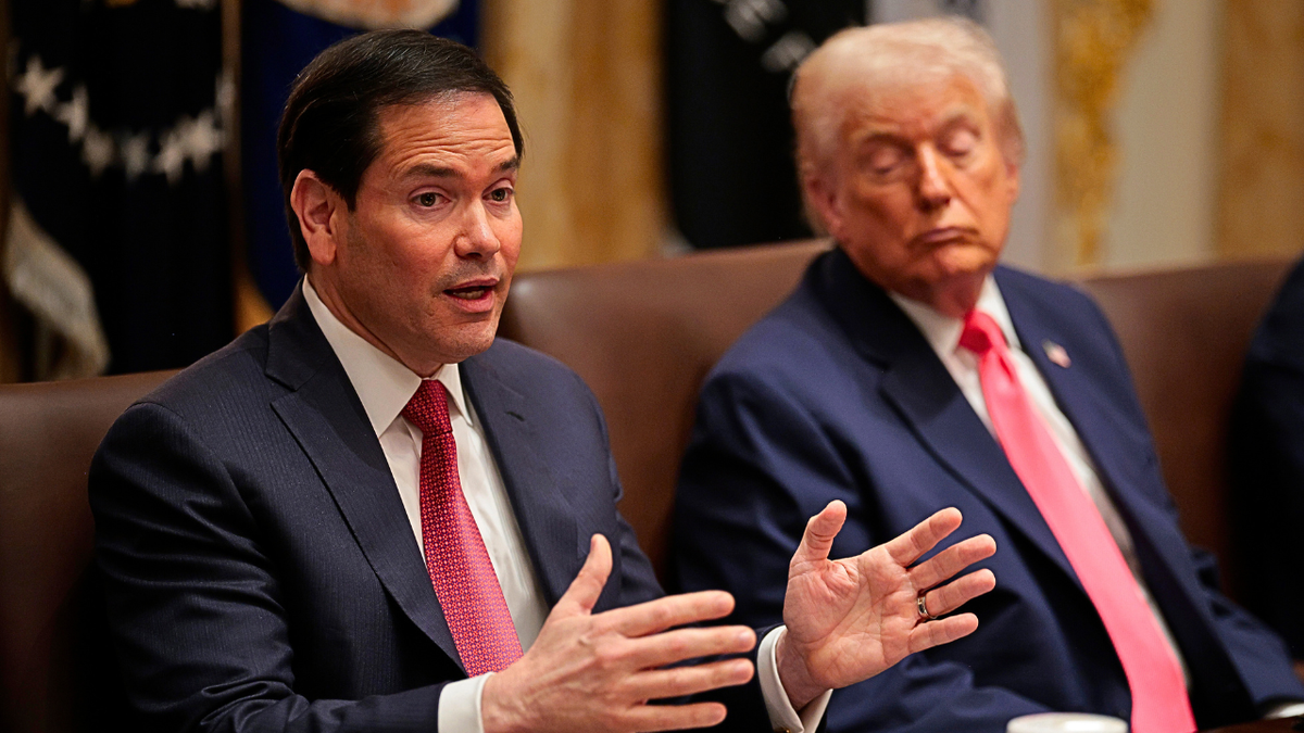 marco rubio speaks at cabinet meeting fixed