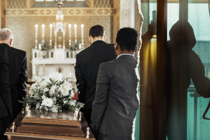 Tech-savvy thieves exploit obits, online posts to strike homes while families grieve, expert warns