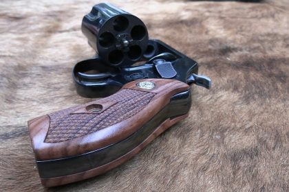 Did Smith And Wesson Finally Make A REAL Classic Revolver?