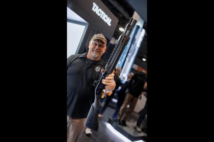 A super lightweight tactical shotgun from Beretta! (A300 Ultima Patrol 20 GA)