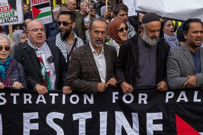 Trump pressures UK over Hamas-linked figure as US intel flags potential terror threat