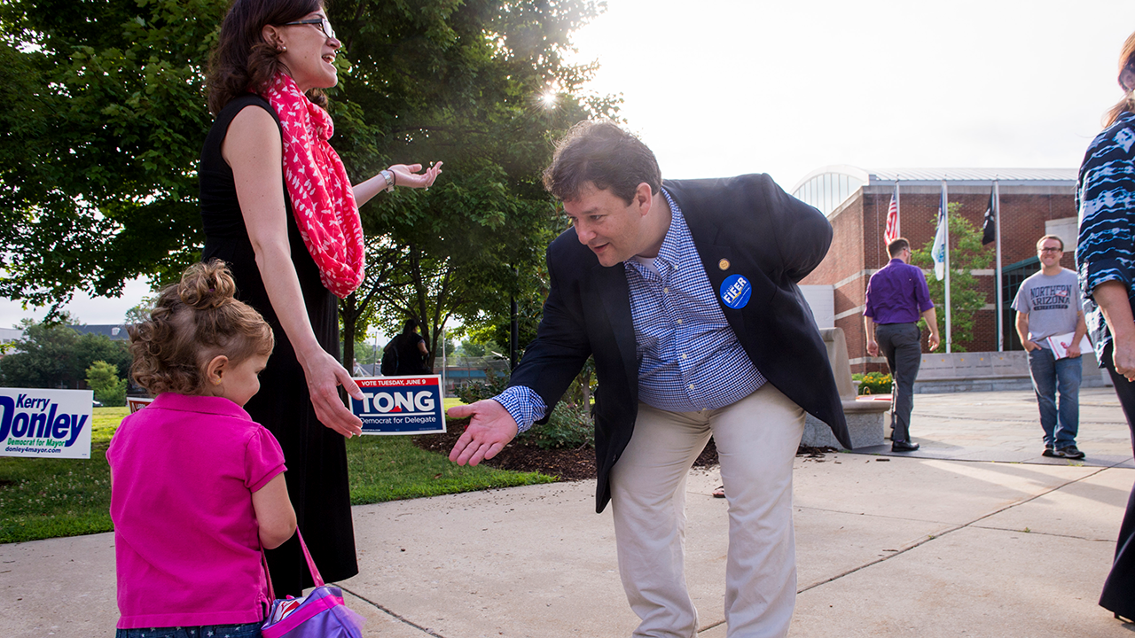 Democrats push bill blocking ICE near polling places — despite clear constitutional conflict