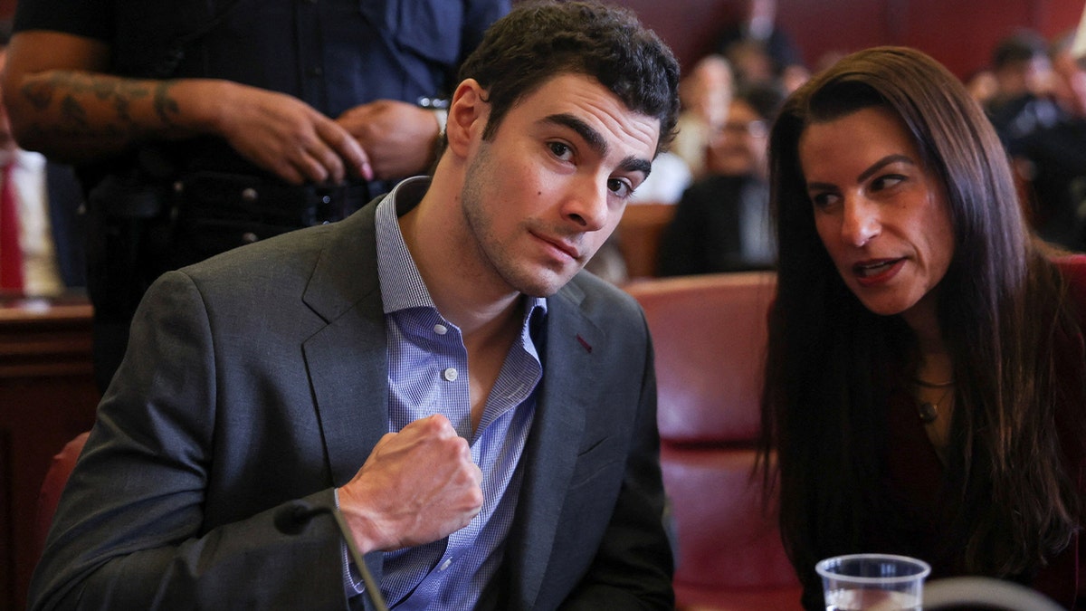 Luigi Mangione in court