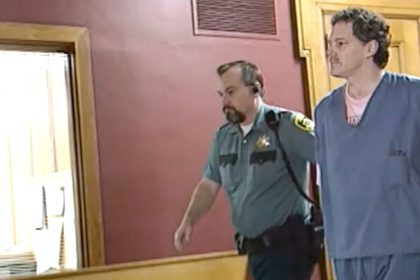 ‘Starry Night Murderer’ allegedly terrorizing people after early prison release, parole violations