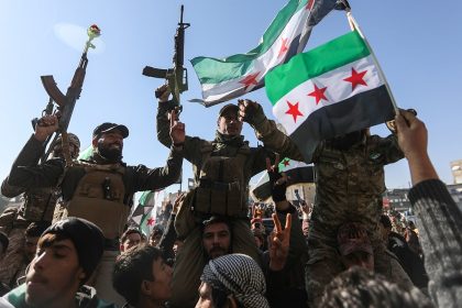Lindsey Graham says ‘strong consensus’ to protect Kurds as Syrian forces advance on territory