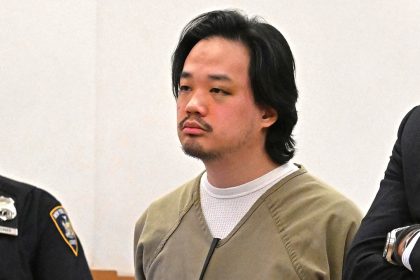 Girls at elite prep school threatened in ‘revenge porn blast’ as parents shell out k a year to attend