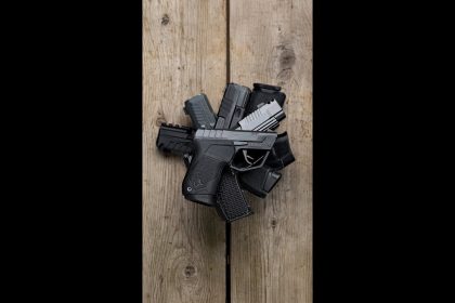 New York governor to ban handguns capable of firing 1,200 rounds per minute 😂