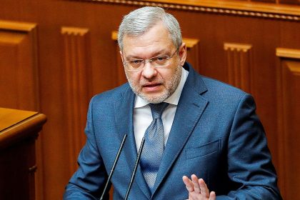 Zelenskyy ally arrested trying to flee Ukraine as massive corruption probe deepens