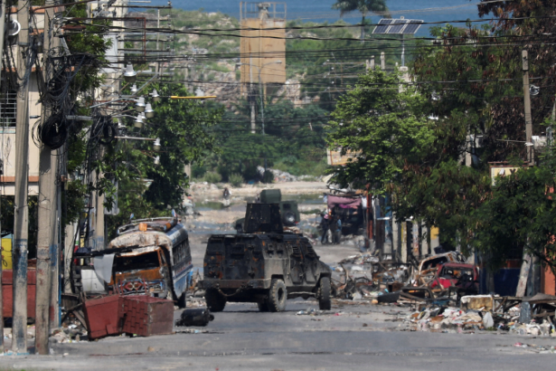Fake police officers kidnapping Americans in Haiti, sparking renewed strong travel warning