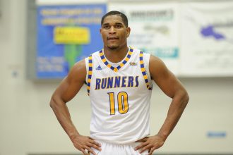 Former college basketball coach accused of leading double life as pimp across four states: report