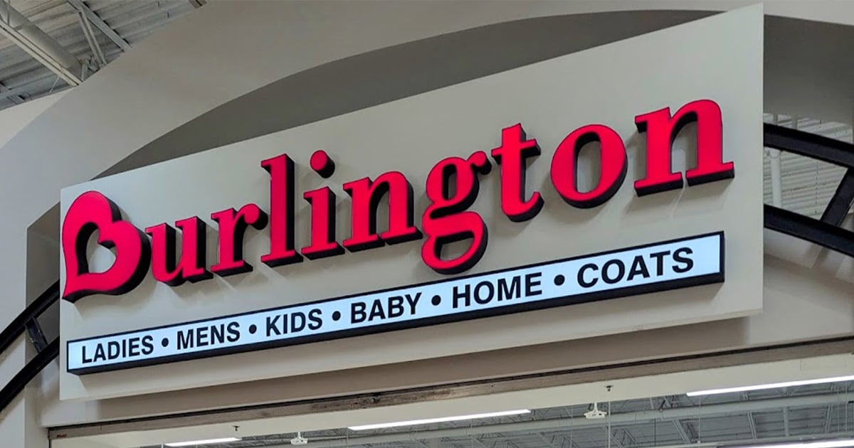 Mall Robbery Turns Violent as Suspects Try to Disarm Victim – One Ends Up Shot, All Three Arrested