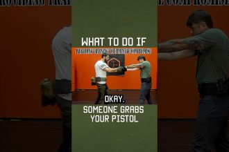 What To Do If Someone Grabs Your Pistol #specialforces #military #selfdefense
