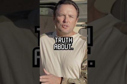 How to catch someone lying, the Green Beret way #shorts #greenberet #militaryeverything