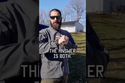 KNIFE FIGHTING? Forward vs. Reverse Grip #knife #selfdefense #shorts #tacticalrifleman #knives