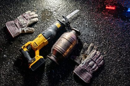 Arlington Man Shoots Suspected Catalytic Converter Thief Outside Apartment Complex