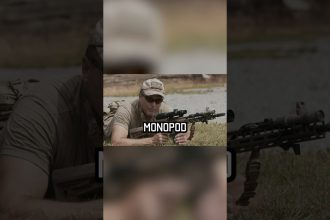 Here’s how you SHOULD shoot while PRONE #shorts #tips #specialforces #army #howto
