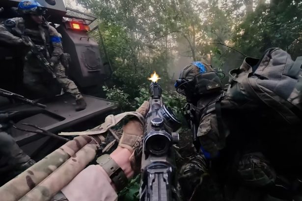 Ukrainian Forces Storm Russian Held Positions During Heavy Combat Operation • Insane Helmet Cam