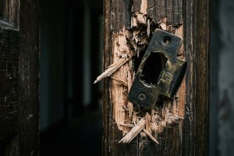 Man Shoots and Kills 35-Year-Old Who Kicked In the Door of a Missouri Home With a Rifle, Woman Told 911 the Intruder Was Her Ex-Husband