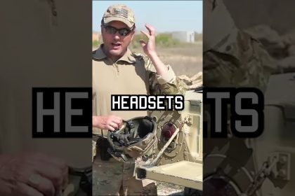 How Specials Forces Set Up Their Helmets #militaryeverything #military #army #tips