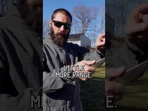 KNIFE FIGHTING: Forward Grip or Reverse Grip? #tips #knife  #militaryeverything