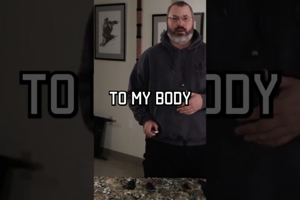 Self-Defense Using Knives #shorts #knife #tips