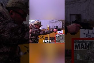 Green Beret Teaches Switching Hands Shooting Drill #shorts #specialforces #military #tips