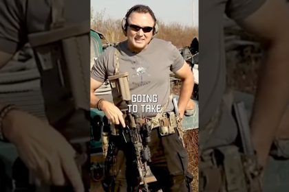 Here’s how to “Load and Make Ready” the #specialforces way #military #lawenforcement #tips #shorts