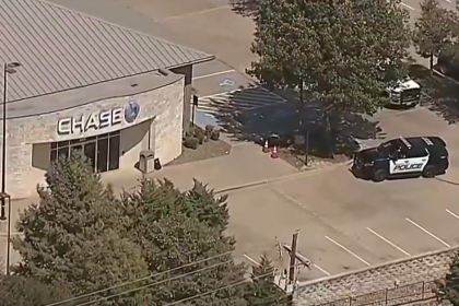 Armed Customer Stops Robbery: Knife-Wielding Suspect Fatally Shot Inside Cedar Hill Chase Bank